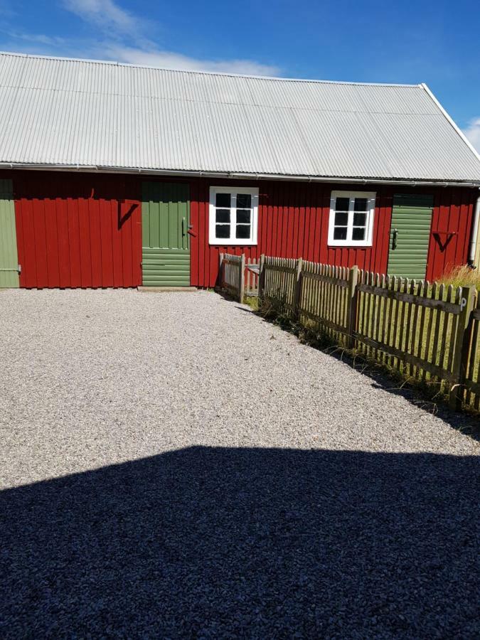 Vare 4 Vandrarhem Traslovslage Exterior photo